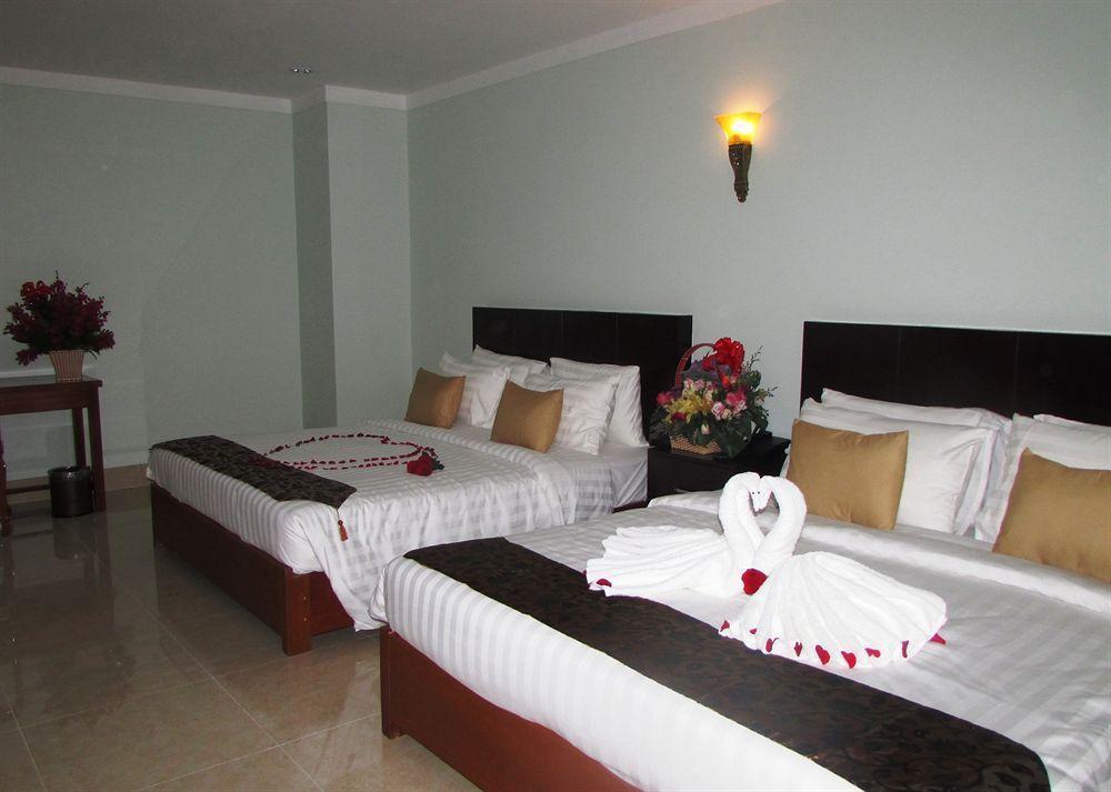 Sen Han Hotel Phnom Penh Dış mekan fotoğraf