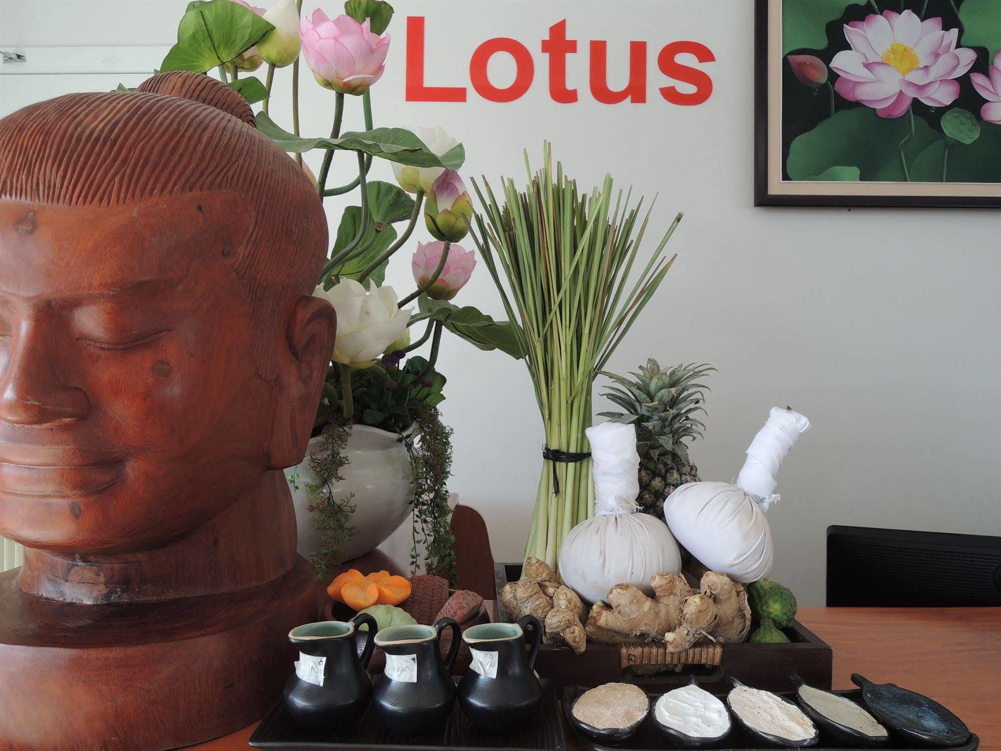 Sen Han Hotel Phnom Penh Dış mekan fotoğraf