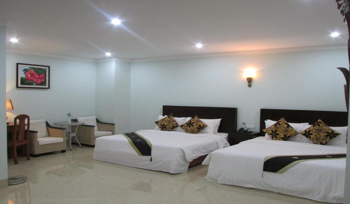 Sen Han Hotel Phnom Penh Dış mekan fotoğraf