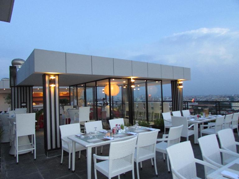 Sen Han Hotel Phnom Penh Dış mekan fotoğraf