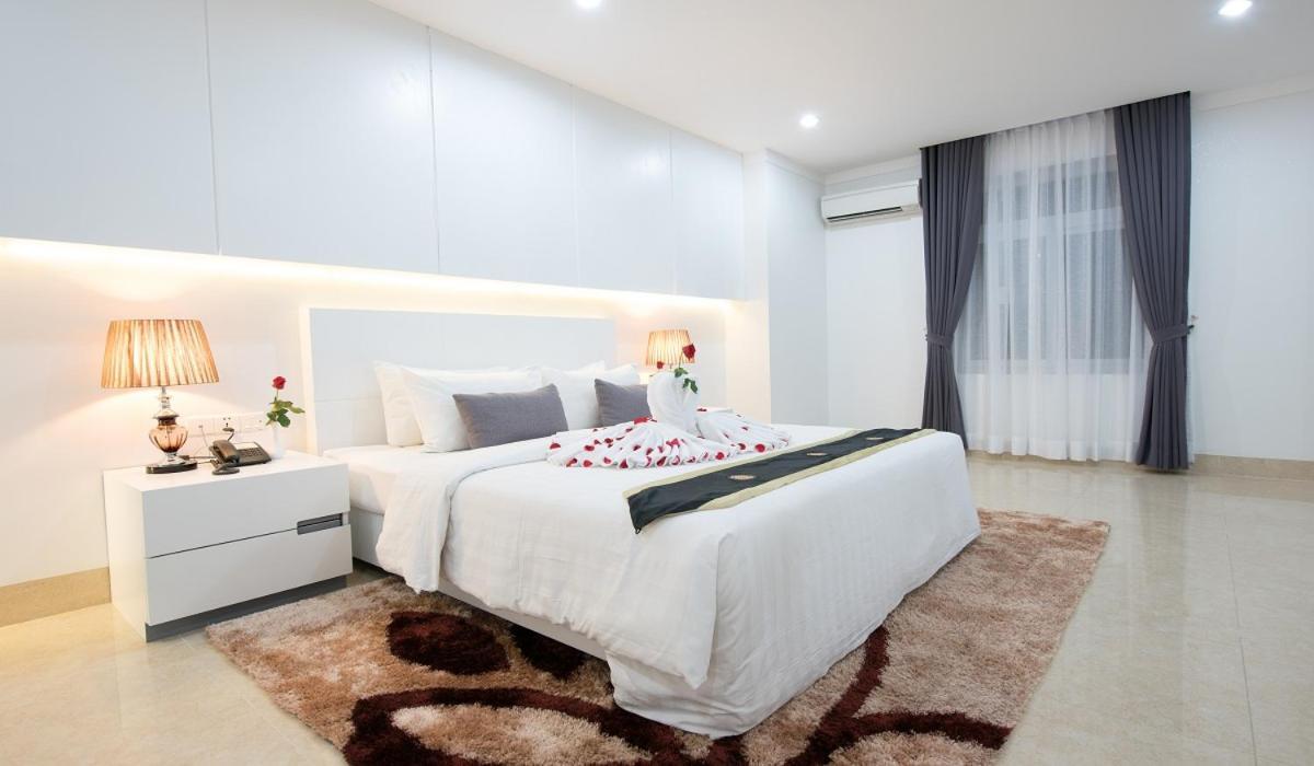 Sen Han Hotel Phnom Penh Dış mekan fotoğraf