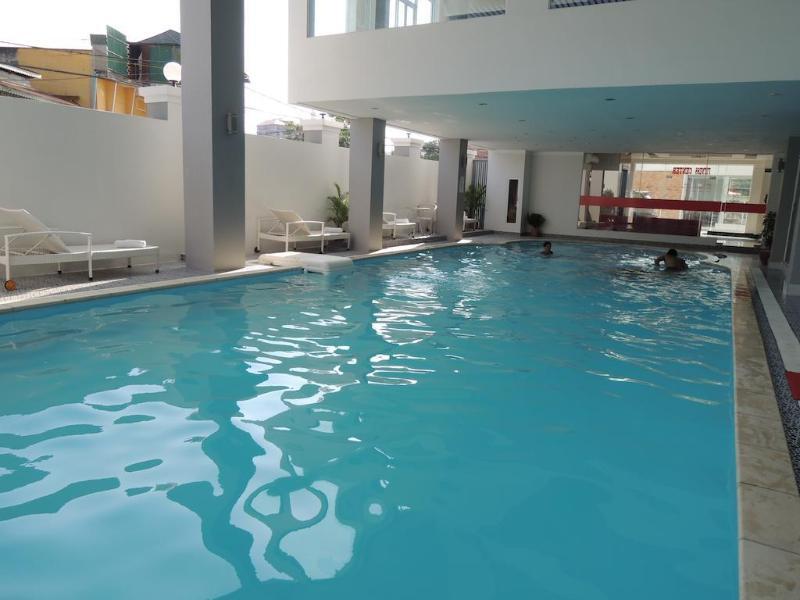 Sen Han Hotel Phnom Penh Dış mekan fotoğraf