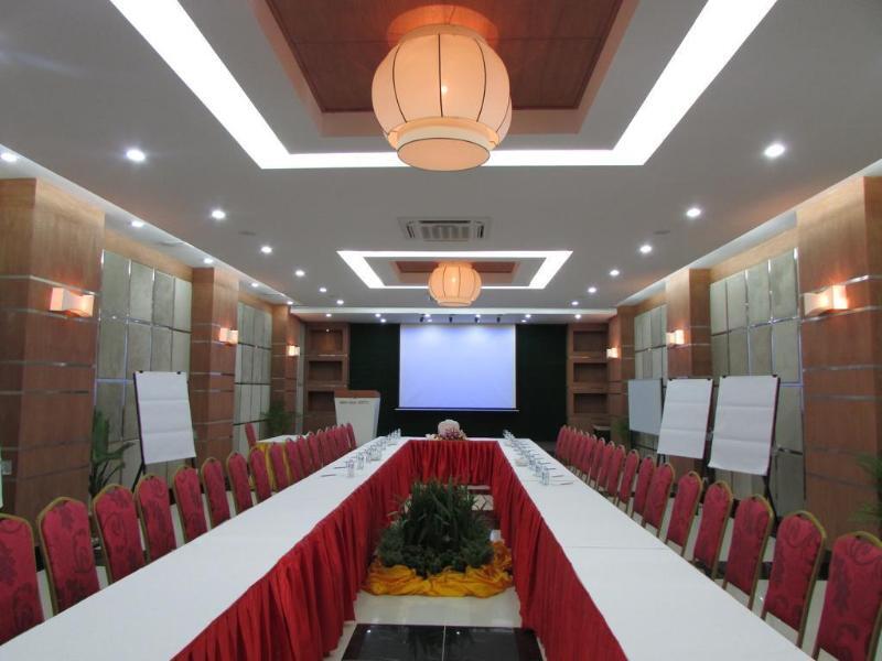Sen Han Hotel Phnom Penh Dış mekan fotoğraf